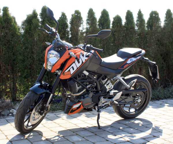 KTM Duke 125 with 15 HP